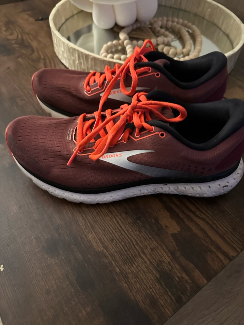 Brooks Women's Sneakers - Burgundy with Orange Laces